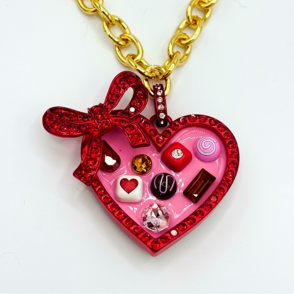 Betsey Johnson Love Spell Heart Chocolate Box Pendant Necklace - Picture 6 of 7